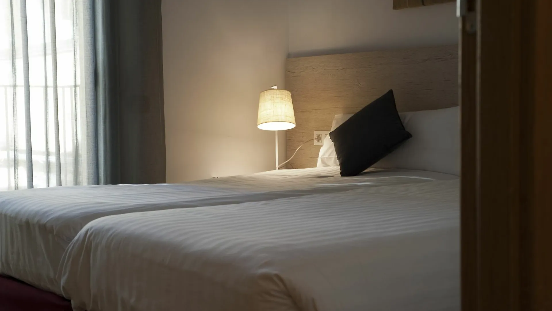 Mh Apartments Gracia Barcelona Spain